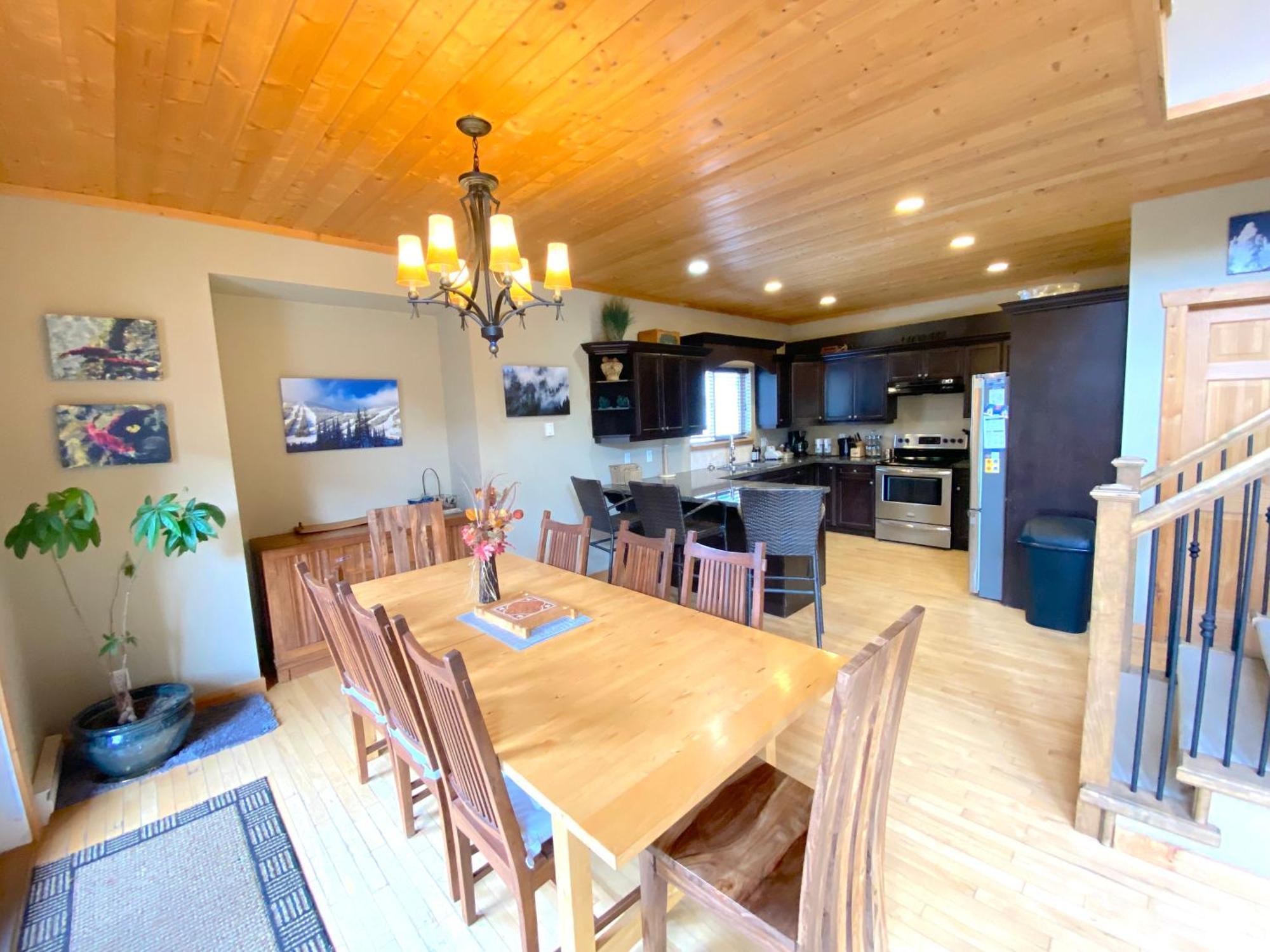 Morrisey Chalet At Sun Peaks Dış mekan fotoğraf